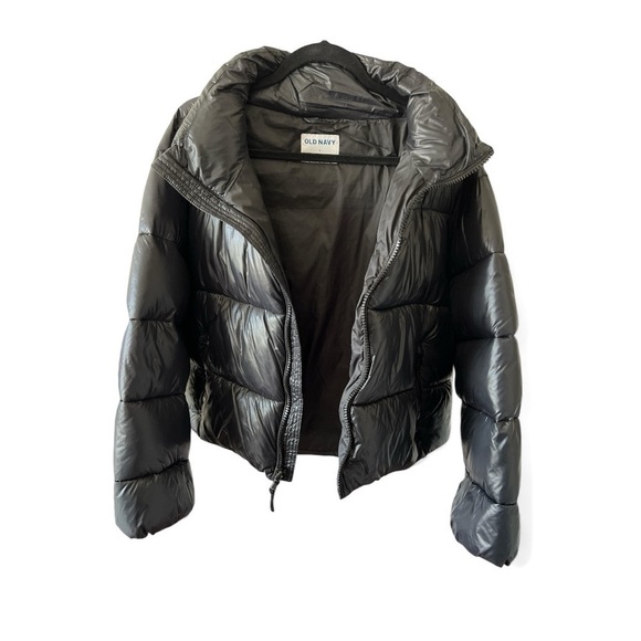 Short black Puffer Jacket - Picture 2 of 6